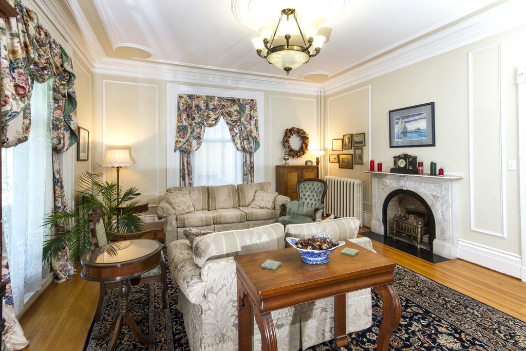 Homeport Historic B&B Saint John Luaran gambar