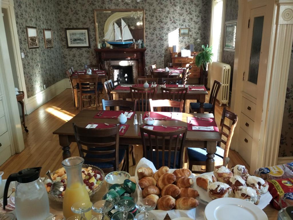Homeport Historic B&B Saint John Luaran gambar
