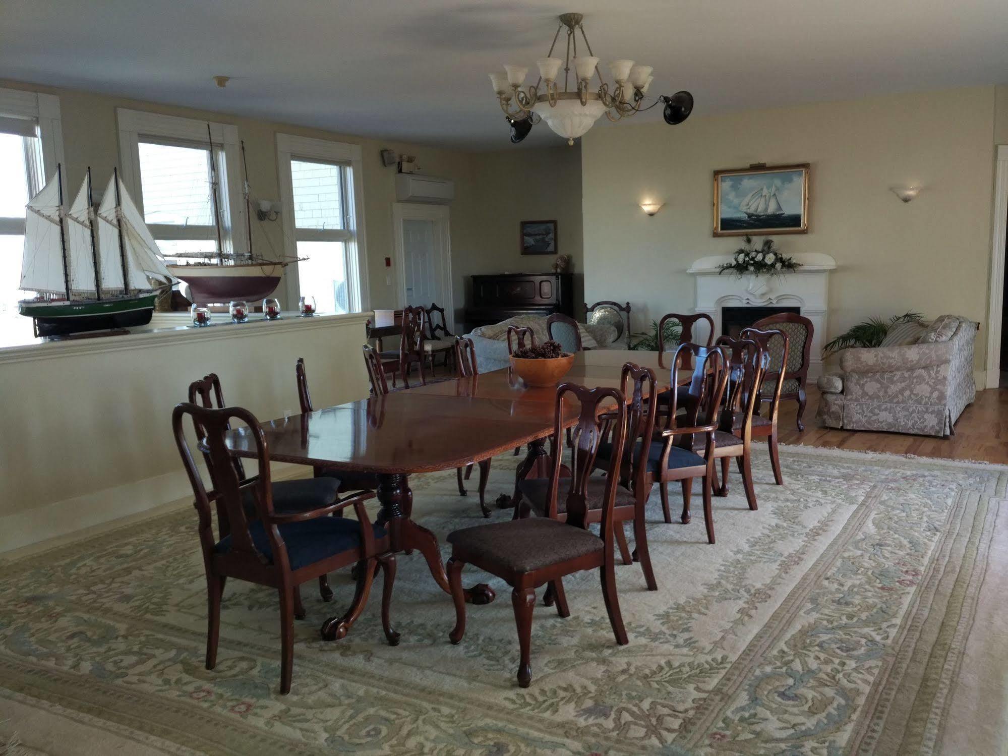 Homeport Historic B&B Saint John Luaran gambar